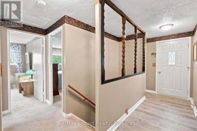 822 SOUTHDOWN STREET Oshawa (Donevan) Ontario photo 15
