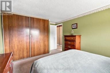 822 SOUTHDOWN STREET Oshawa (Donevan) Ontario photo 18