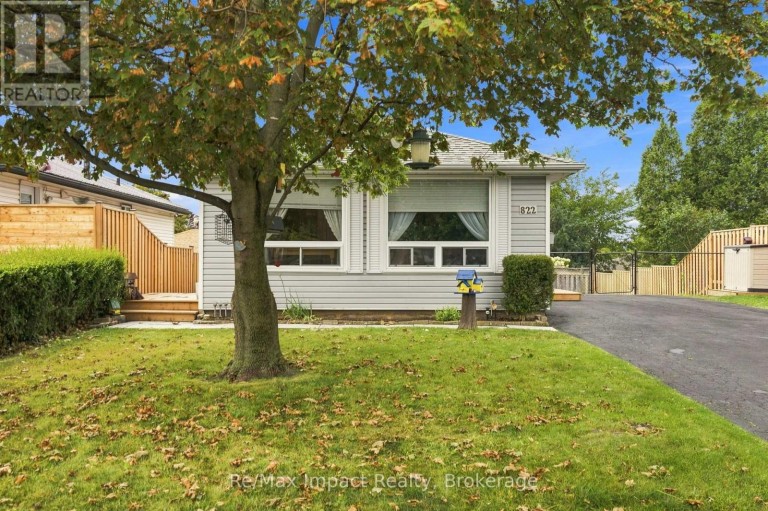 822 SOUTHDOWN STREET, Oshawa (Donevan), Ontario, L1H7X3