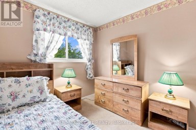 822 SOUTHDOWN STREET Oshawa (Donevan) Ontario photo 21