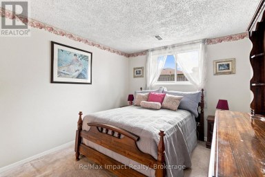 822 SOUTHDOWN STREET Oshawa (Donevan) Ontario photo 24