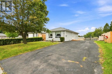 822 SOUTHDOWN STREET Oshawa (Donevan) Ontario photo 3