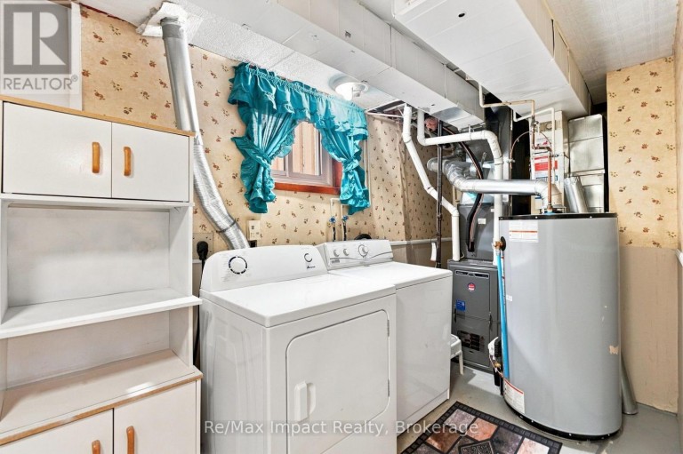822 SOUTHDOWN STREET, Oshawa (Donevan), Ontario, L1H7X3