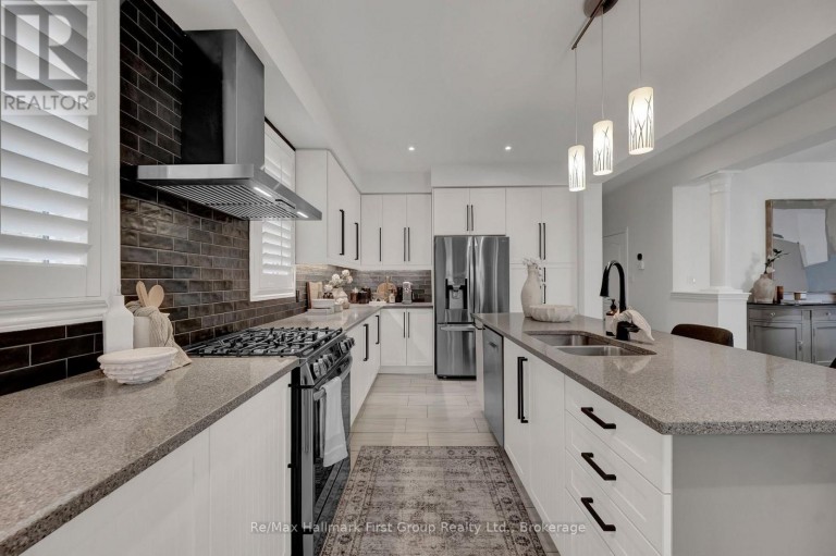 112 ROY NICHOLS DRIVE, Clarington (Courtice), Ontario, L1E0H7