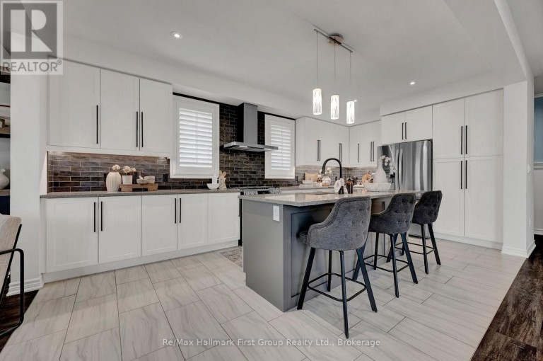 112 ROY NICHOLS DRIVE, Clarington (Courtice), Ontario, L1E0H7