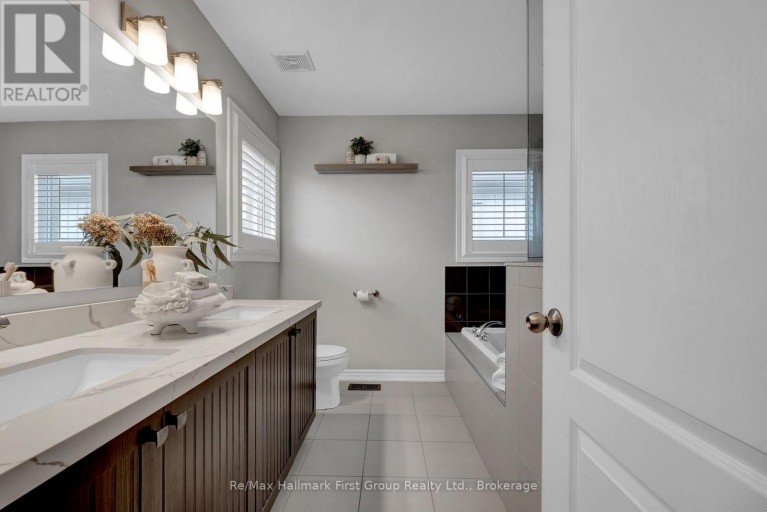 112 ROY NICHOLS DRIVE, Clarington (Courtice), Ontario, L1E0H7