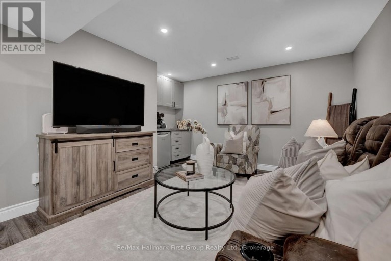 112 ROY NICHOLS DRIVE, Clarington (Courtice), Ontario, L1E0H7