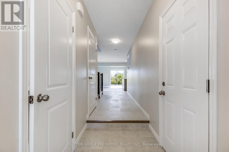 3956 MIA AVENUE, London South (South W), Ontario, N6L0H4
