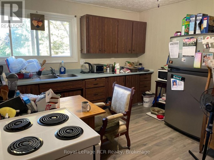 5 STINSON STREET, South Bruce, Ontario, N0G2J0