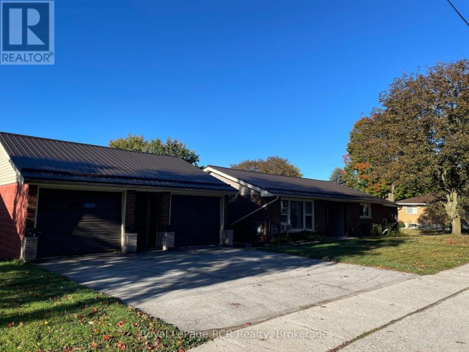 5 STINSON STREET, South Bruce, Ontario, N0G2J0