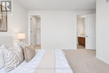 3113 IRETON STREET Innisfil Ontario photo 35