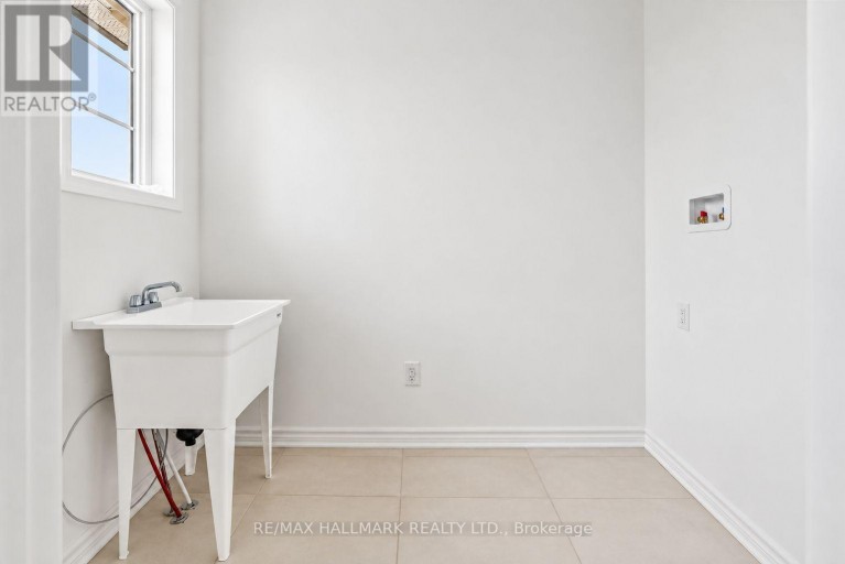 3113 IRETON STREET, Innisfil, Ontario, L9S0R9