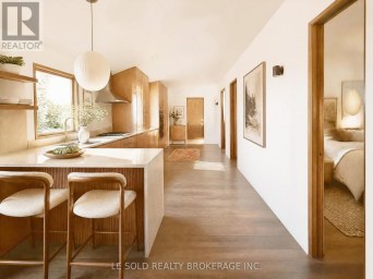 298 COUNTY ROAD 8 Kawartha Lakes (Fenelon) Ontario photo 4