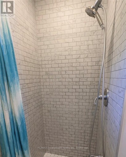 193 MILL STREET S, Hamilton (Waterdown), Ontario, L0R2H0