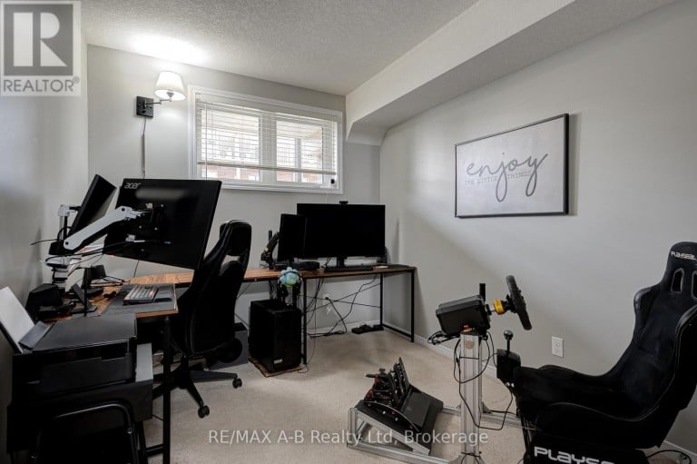 H - 242 RACHEL CRESCENT, Kitchener, Ontario, N2R0E1