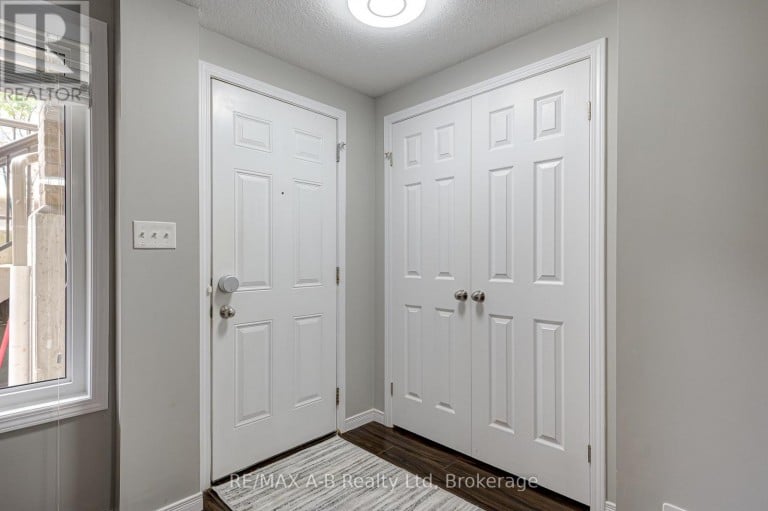 H - 242 RACHEL CRESCENT, Kitchener, Ontario, N2R0E1