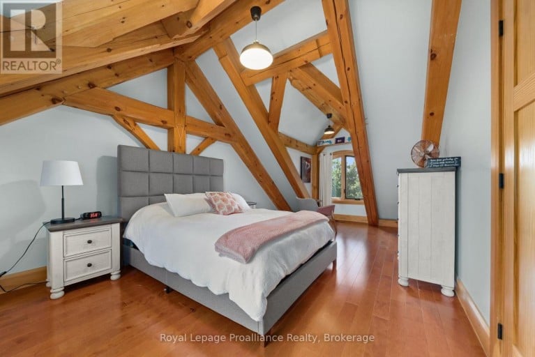 12698 LOYALIST PARKWAY, Prince Edward County (Picton Ward), Ontario, K0K2T0
