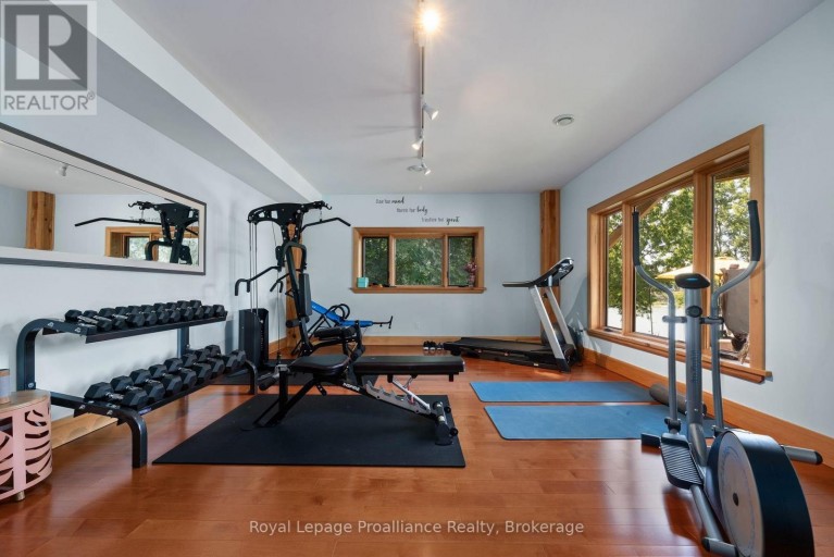 12698 LOYALIST PARKWAY, Prince Edward County (Picton Ward), Ontario, K0K2T0