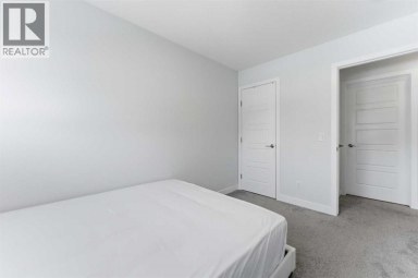 99 Aquila Way NW Calgary Alberta photo 26
