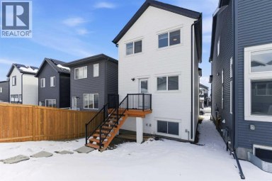 99 Aquila Way NW Calgary Alberta photo 34