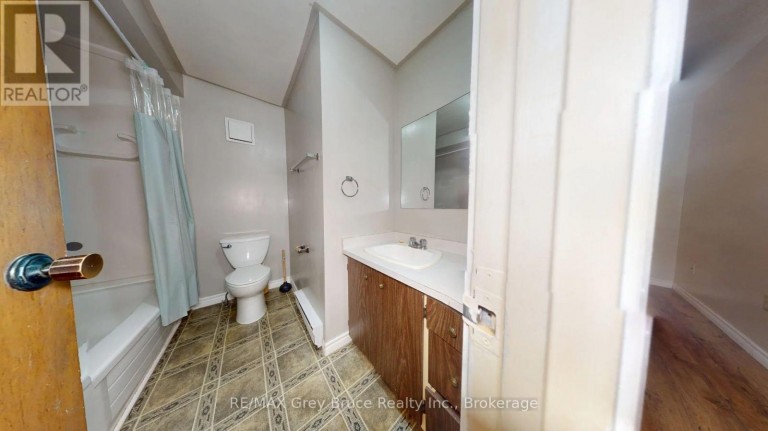 UNIT 5 - 108 QUEEN STREET N, West Grey, Ontario, N0G1R0