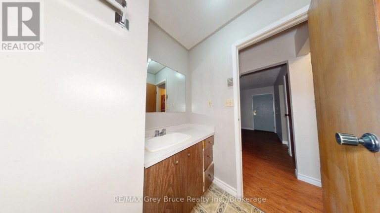 UNIT 5 - 108 QUEEN STREET N, West Grey, Ontario, N0G1R0