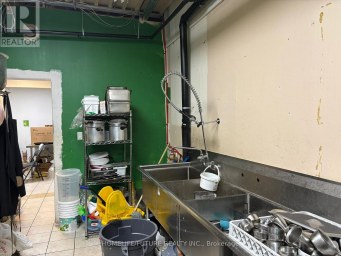 296 - 284-296 MARKHAM ROAD Toronto (Scarborough Village) Ontario photo 29