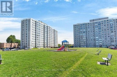1111 - 50 LOTHERTON PATHWAY Toronto (Yorkdale-Glen Park) Ontario photo 3