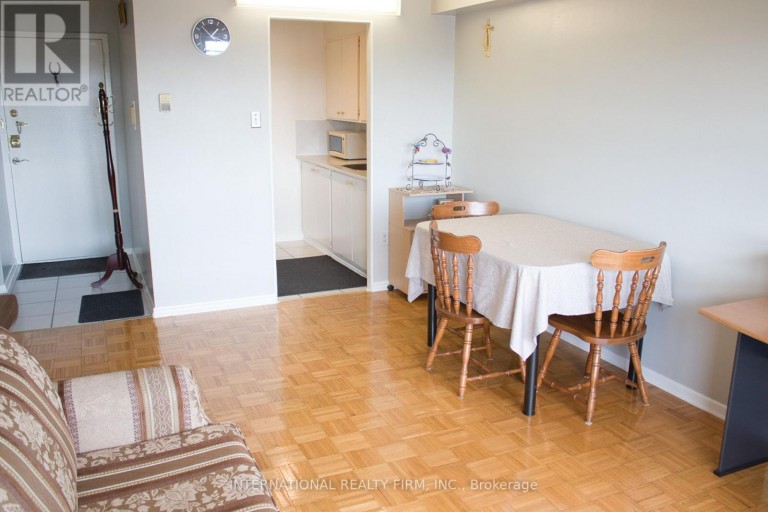 1111 - 50 LOTHERTON PATHWAY, Toronto (Yorkdale-Glen Park), Ontario, M6B2G8