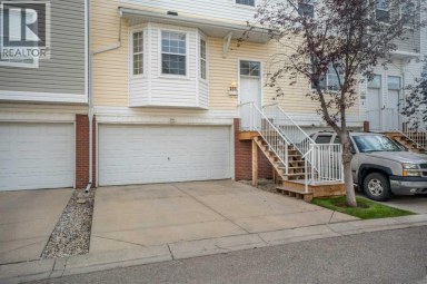 255 Prestwick Acres Lane SE Calgary Alberta photo 1
