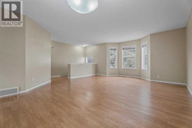 255 Prestwick Acres Lane SE Calgary Alberta photo 14