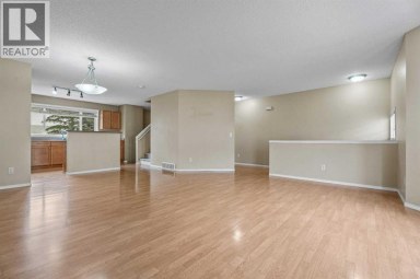 255 Prestwick Acres Lane SE Calgary Alberta photo 4