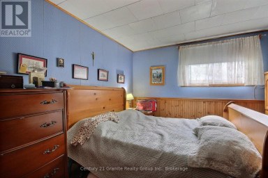1051 HALLS LAKE ROAD Algonquin Highlands (Stanhope) Ontario photo 11