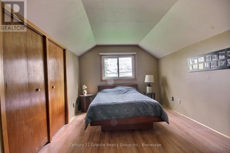 1051 HALLS LAKE ROAD, Algonquin Highlands (Stanhope), Ontario, K0M1S0
