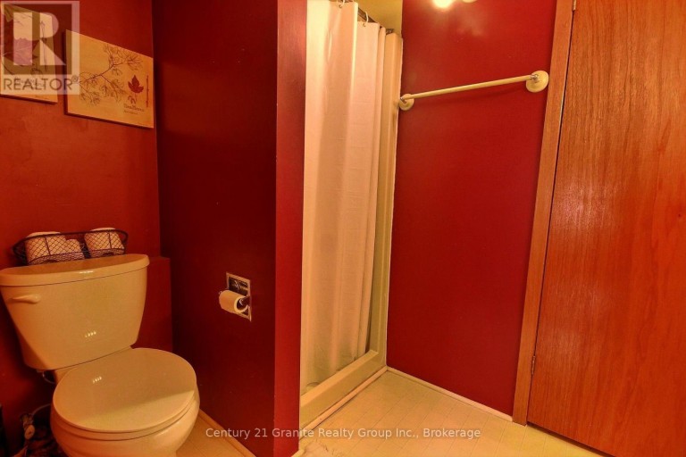 1051 HALLS LAKE ROAD, Algonquin Highlands (Stanhope), Ontario, K0M1S0