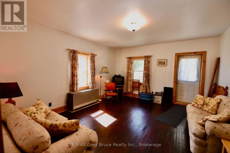 226 BARTLEY DRIVE, Northern Bruce Peninsula, Ontario, N0H1Z0