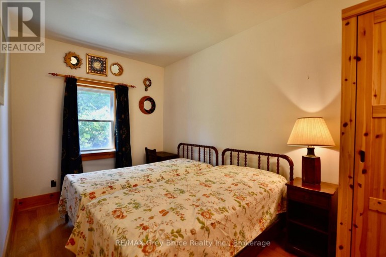 226 BARTLEY DRIVE, Northern Bruce Peninsula, Ontario, N0H1Z0