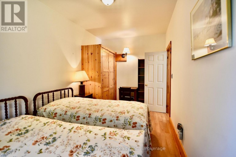 226 BARTLEY DRIVE, Northern Bruce Peninsula, Ontario, N0H1Z0