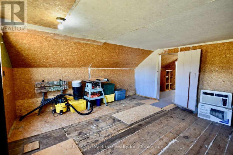226 BARTLEY DRIVE, Northern Bruce Peninsula, Ontario, N0H1Z0