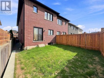 102 CADILLAC CRESCENT Brampton (Fletcher's Meadow) Ontario photo 27