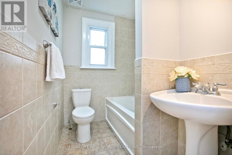74 HADDON AVENUE N, Hamilton (Westdale), Ontario, L8S4A5