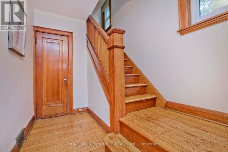 74 HADDON AVENUE N, Hamilton (Westdale), Ontario, L8S4A5