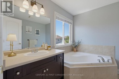 1197 SMITHER ROAD London North (North I) Ontario photo 23