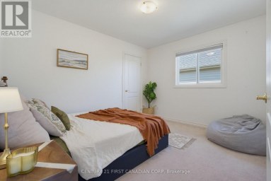 1197 SMITHER ROAD London North (North I) Ontario photo 25