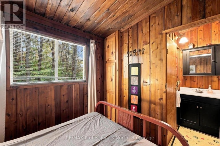 1086 DRAGONFLY LANE, Minden Hills (Snowdon), Ontario, K0M2K0