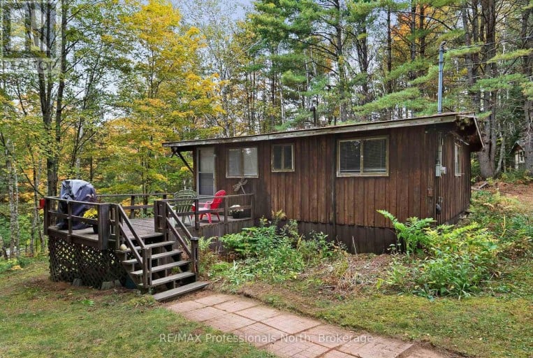 1086 DRAGONFLY LANE, Minden Hills (Snowdon), Ontario, K0M2K0