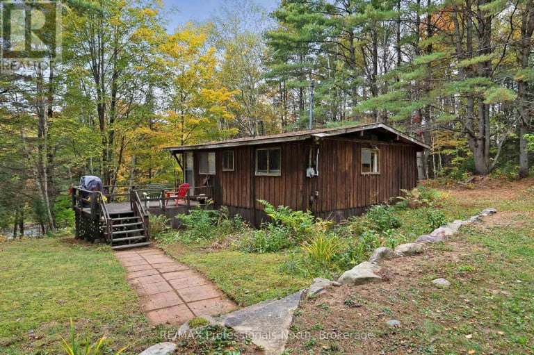 1086 DRAGONFLY LANE, Minden Hills (Snowdon), Ontario, K0M2K0