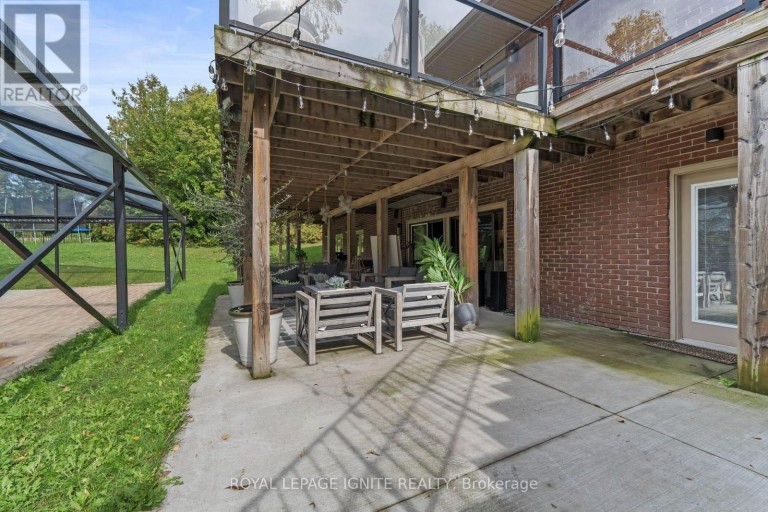8 RIDGEVALE DRIVE, Markham (Box Grove), Ontario, L6B1A8