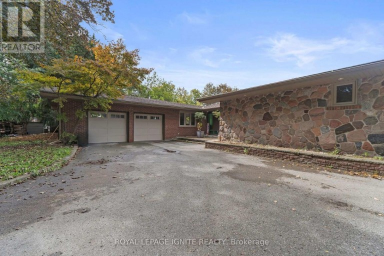 8 RIDGEVALE DRIVE, Markham (Box Grove), Ontario, L6B1A8