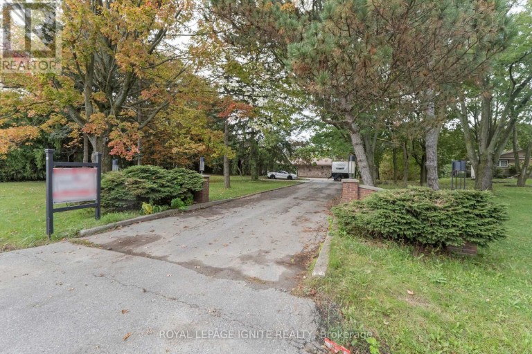 8 RIDGEVALE DRIVE, Markham (Box Grove), Ontario, L6B1A8